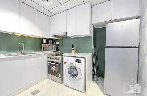 Dubai Apartment | Luxury 1B With Balcony in Blue Wave Tower Dubai
