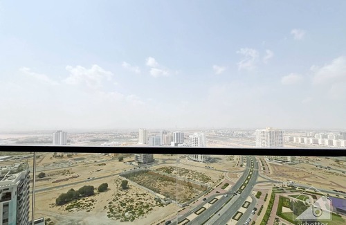 Dubai Apartment | Luxury 1B With Balcony in Blue Wave Tower Dubai