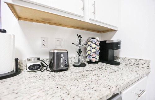 Downtown Apartment | Luxury 1BR Apartment in Downtown Stamford w/Amenities & Easy Access to NYC!