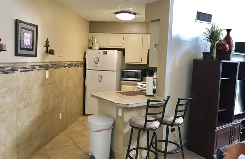 Ventura Condo | Luxury, 2/2 away from it all.