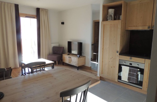 Combloux Apartment | Luxury 2 Bedroom Apartment with a view of Mont Blanc