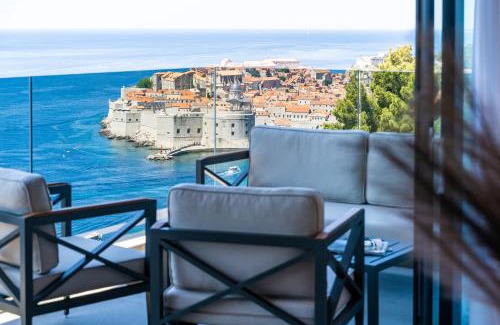 Municipality of Dubrovnik Apartment | Luxury 2 BD Apartment Ika Marie - Dubrovnik Old Town with Jacuzzi and Parking