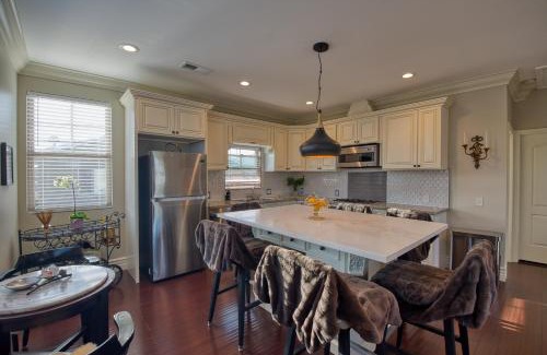 Old Town Apartment | Luxury 2 bed 1 bath