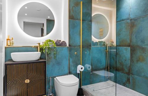 Nottingham City Centre Apartment | Luxury 2-Bed Apartment with Parking & Terrace