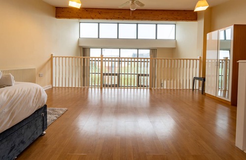 Slough Apartment | Luxury 2 Bed Apartment