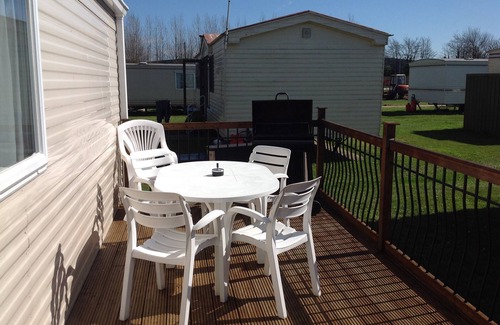 Bognor Regis House | Luxury 2 bed caravan in Bognor Regis, sleeps 4