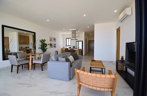 Centro Apartment | Luxury 2 Bed @Heart of Cabo OceanView Pedregal 802