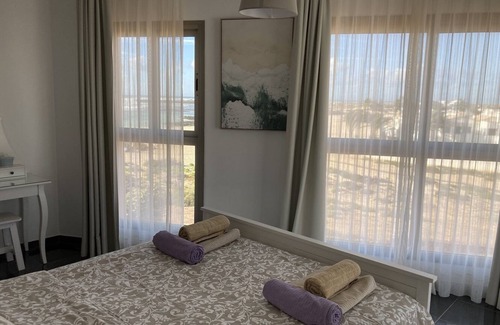 Los Lagos Apartment | Luxury 2 bed Penthouse Apartment on El Cotillo beach stunning views. Marfolin 18