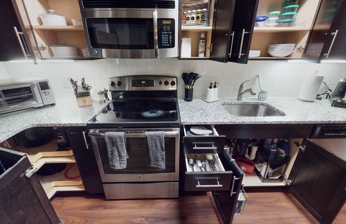 Malden Apartment | Luxury 2 bedroom - 2 bath w/garage parking & near train to Boston