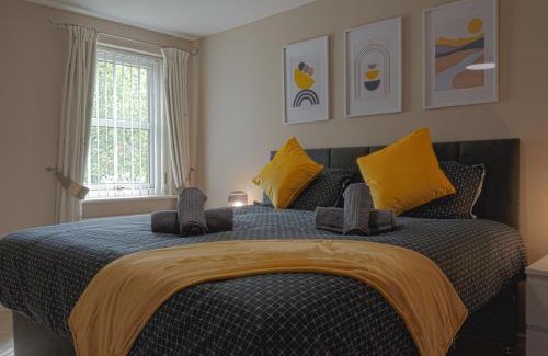 Lichfield Apartment | Luxury 2-bedroom 2-bathroom city centre apartment