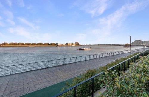 Woolwich Riverside Apartment | Luxury 2 Bedroom Apartment In Central London