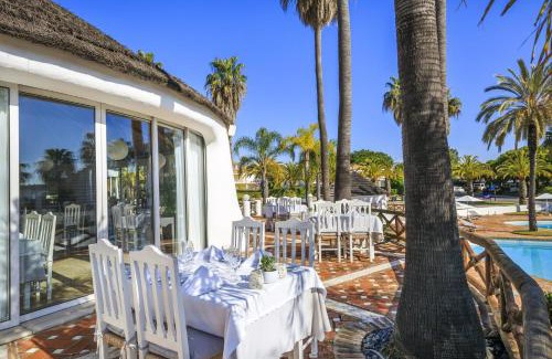 Almancil Apartment | Luxury 2 Bedroom Apartment with Private Garden