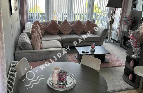 Selsey House | Luxury 2 bedroom at Seal Bay Resort