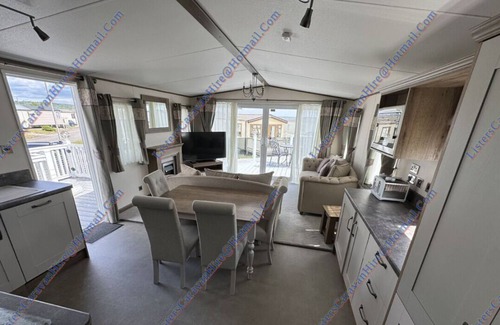 Porthcawl House | Luxury 2 bedroom family caravan, with decking and close to the beach.