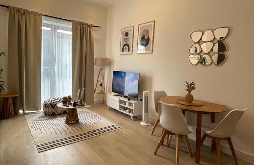 Carshalton Central Apartment | Luxury 2 bedroom Flat Sutton