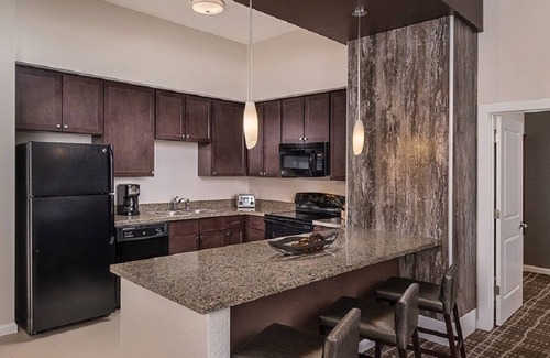 Park City Resort | Luxury 2 BR 2 bath-Ski right outside doorway *Available Feb 17- Feb 20, 2023 🎉