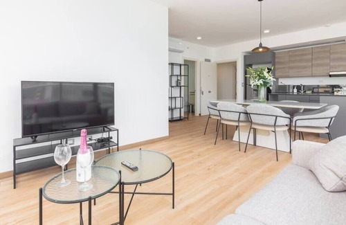 Marbella Condo | Luxury 2 BR apt free parking and balcony