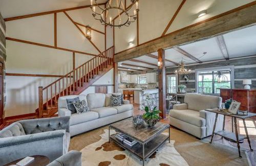 Fredericksburg House | Luxury 23-acre Ranch With Hottub Near AlamoSprings