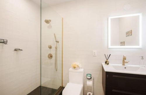 Central Park South Hotel | Luxury 2BR Duplex 5min to Central Park