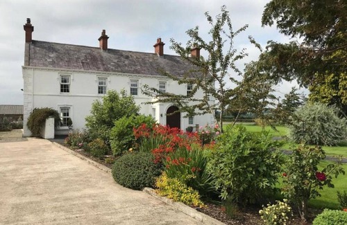 Craigavon Cottage | Luxury 3 Bed Cottages Near Hillsborough Palaces