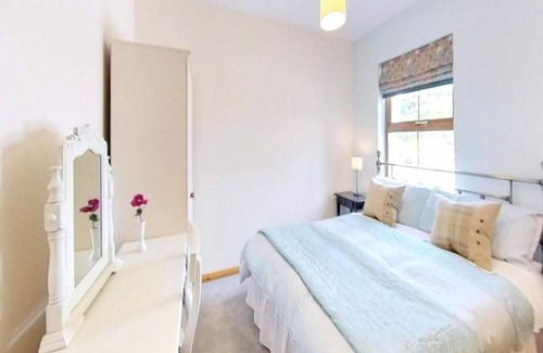 Craigavon Cottage | Luxury 3 Bed Cottages Near Hillsborough Palaces
