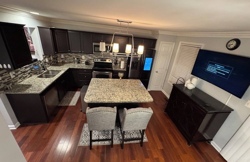 Ferndale House | Luxury 3-bed Townhome W/Modern finishes & Easy access to Baltimore &Annapolis.