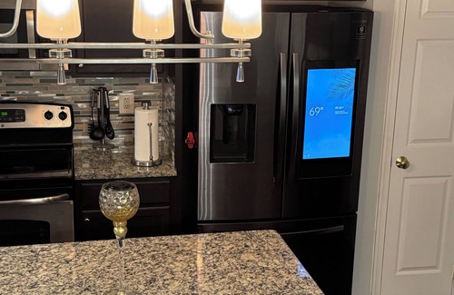 Ferndale House | Luxury 3-bed Townhome W/Modern finishes & Easy access to Baltimore &Annapolis.