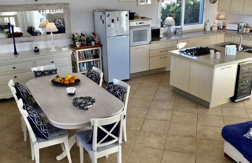 El Cotillo Villa | Luxury 3 bed villa with large pool in Fuerteventura sleeps 6/8 people