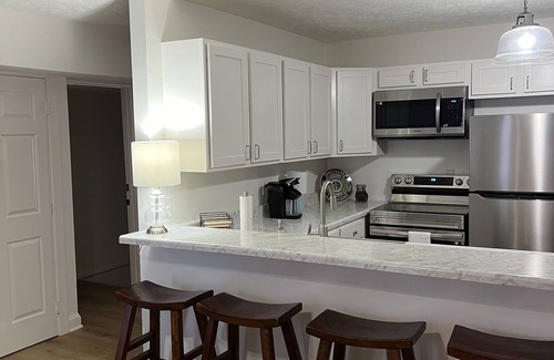 Starkville Condo | Luxury 3 bedroom , 3 bath condo close to MSU campus, perfect weekend spot