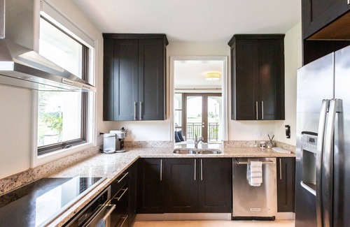 Zarzal Condo | Luxury 3 Bedroom Coco Beach Condo
