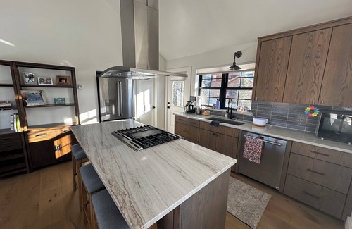 Crested Butte South House | Luxury 3-bedroom townhome in Crested Butte South -Garage WiFi, Fireplace, Views