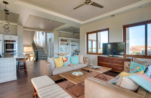 Plantation Villa | Luxury 3-Story Waterfront Villa with Pool