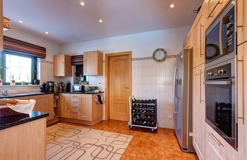 Luz Villa | Luxury 3 to 4 bedroom Villa With Wonderful Sea And Mountain Views