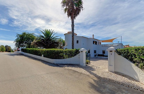 Luz Villa | Luxury 3 to 4 bedroom Villa With Wonderful Sea And Mountain Views
