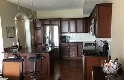Geneva-on-the-Lake Condo | LUXURY 3BR/2BA LAKEFRONT CONDO Private beach-indoor pool-perfect for families!