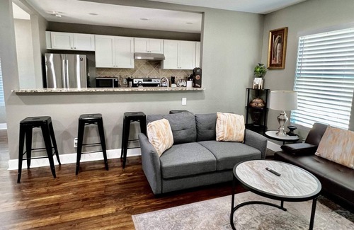 Jefferson House | Luxury 3BR Home: Fully Furnished by Woodlawn Lake!
