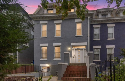 Petworth Apartment | Luxury 3BR & Parking in Central DC! Steps to Metro