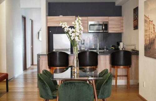 Colonia Roma Apartment | Luxury 3BR Pool and Gym in Roma