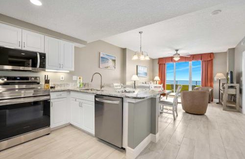 Brush - Stewarts House | Luxury 3BR Villa Direct Oceanfront Resort Life