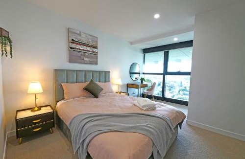 Box Hill Apartment | Luxury 3BRM Condo Pool Yoga Gym 2-Carport BoxHill