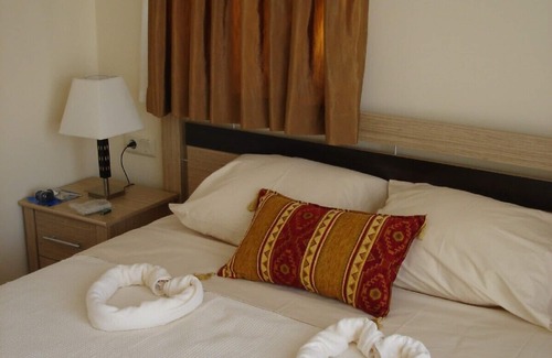 Yaniklar Villa | Luxury 4 Bed Villa with Private Pool in Oasis Village, near Fethiye.