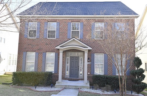 Bowie House | Luxury 4 Bedroom House at Woodmore Bowie