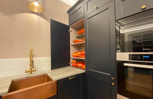 Glasgow Westend Apartment | Luxury 4 bedroom stay in the heart of the West End