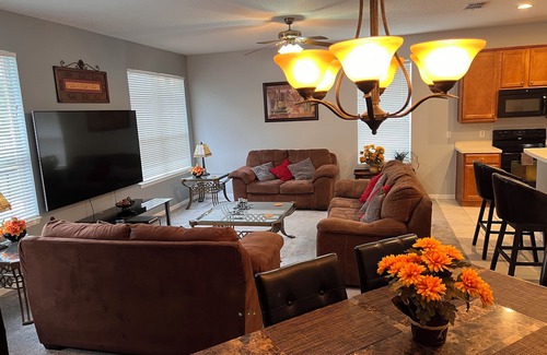 Historic Downtown Kissimmee Villa | Luxury 4 Bedroom Villa on the gated Bellavida Resort close to the Theme parks