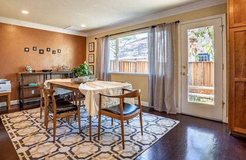 West San Jose House | Luxury 4 Bedrooms, 3 bathrooms, Vacation and Business, Walk to Harker School