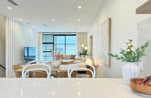Greenlane House | Luxury 4 Beds Family & Business Travel Suite - ASB Showgrounds & Cornwall Park