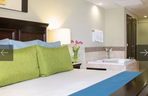 Punta Sam Resort | Luxury 4 Diamond All-Incl Beach Resort & Spa 1 BR Sleeps 4