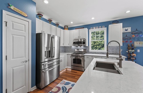 Ocean View House | Luxury 4BD Bear Trap Dunes Retreat! Townhome with Community Pool, Free WIFI, Golf, Beach Shuttle, Tennis and more!