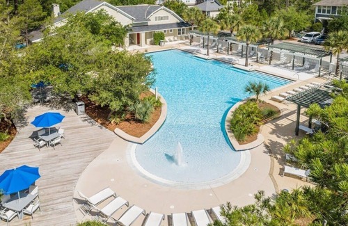 WaterSound West Beach House | Luxury 4BR Home! Walk to Beach & Bike to Pool! ~ The Wander Inn at WaterSound