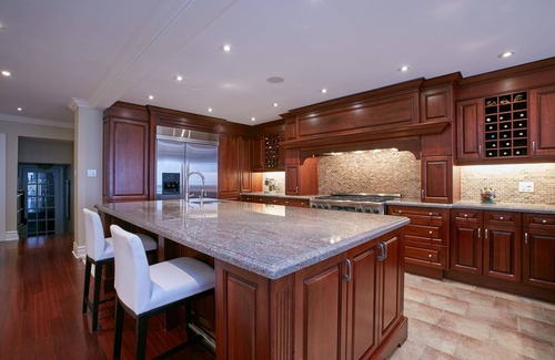 New Toronto House | Luxury 4Brd LAKE FRONT HOUSE in Toronto!